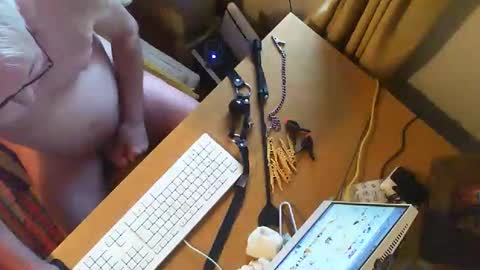 Snapshot of submissive1234567 chatting on 11.15.25 submissive1234567 online show from 11.15.25