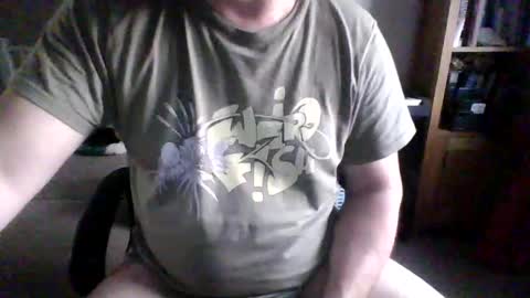 Snapshot of submissivepig4u chatting on 05.02.26 The PIG online show from 05.02.26