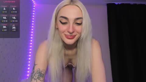 Snapshot of succubantra chatting on 11.01.25 Chloe online show from 11.01.25