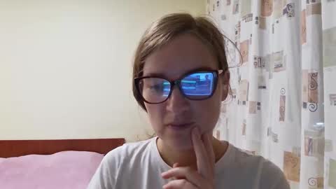 suckmydickifurstreight online show from 10.20.25