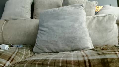 suckmywhitecock25 online show from 02.15.26