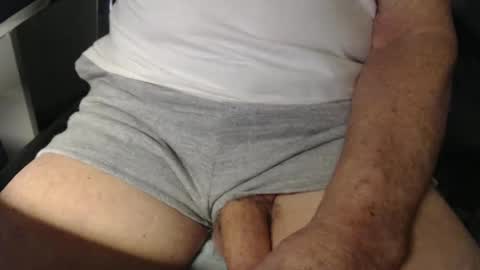 Snapshot of suckthisgaycock chatting on 01.11.25 suckthisgaycock online show from 01.11.25