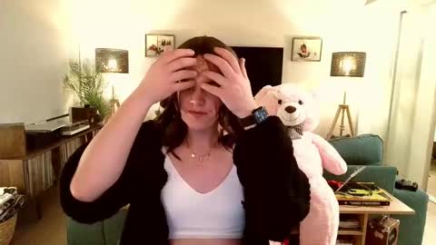 SaraXSX online show from 02.18.25