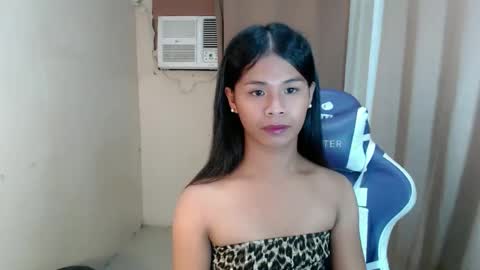 Snapshot of sugar_pixiee chatting on 05.03.26 sugar_pixiee online show from 05.03.26