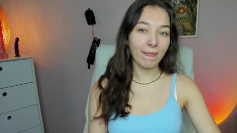 Snapshot of sugar_xmegan chatting on 09.17.25 Megan online show from 09.17.25