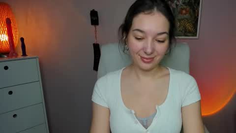 Snapshot of sugar_xmegan chatting on 09.22.25 Megan online show from 09.22.25