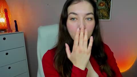 Snapshot of sugar_xmegan chatting on 10.30.25 Megan online show from 10.30.25