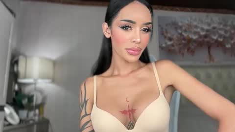 Snapshot of sugarhoneysw8 chatting on 01.06.26 Jess online show from 01.06.26