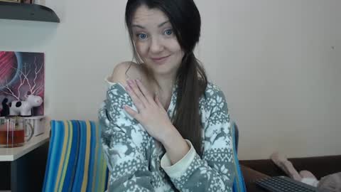 Snapshot of sugartati chatting on 12.21.24 SugarTati online show from 12.21.24