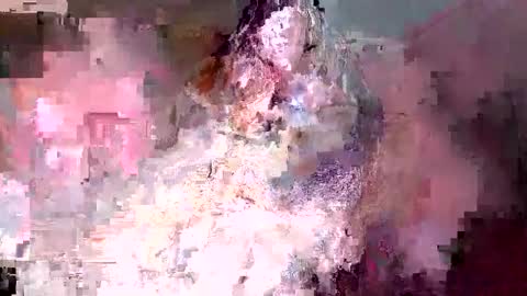 Snapshot of suicunebitch chatting on 01.08.26 Ophelia online show from 01.08.26