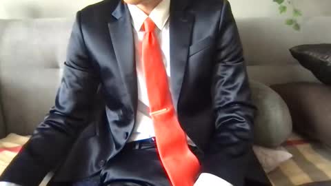 Snapshot of suitfetishez chatting on 02.26.26 suitfetishez online show from 02.26.26