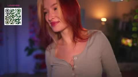 Lika ginger  Jessy blond   online show from 09.23.25