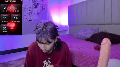    online show from 01.08.25