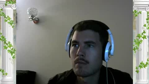 Snapshot of sultansgirls chatting on 11.07.25 The Sultan online show from 11.07.25