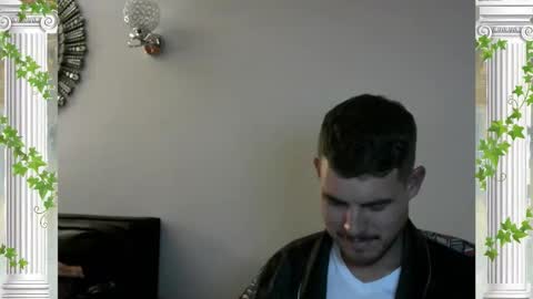 Snapshot of sultansgirls chatting on 11.23.25 The Sultan online show from 11.23.25