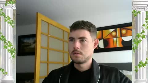 Snapshot of sultansgirls chatting on 01.15.26 The Sultan online show from 01.15.26