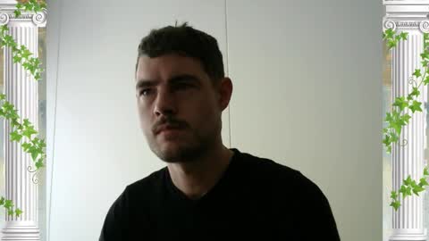 Snapshot of sultansgirls chatting on 02.12.26 The Sultan online show from 02.12.26