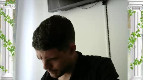 Snapshot of sultansgirls chatting on 03.06.26 The Sultan online show from 03.06.26