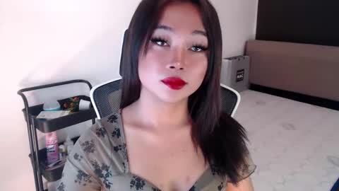 sultry cyramore online show from 10.03.25