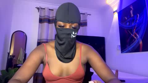 maskedtemptress online show from 11.25.25
