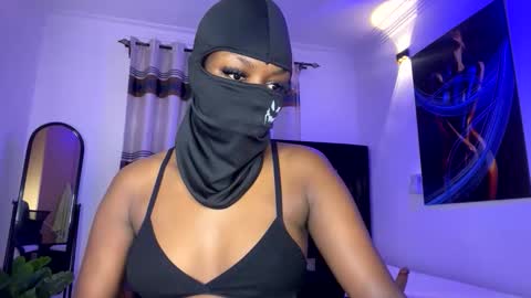 maskedtemptress online show from 11.27.25