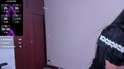 Nicolle  online show from 12.13.24