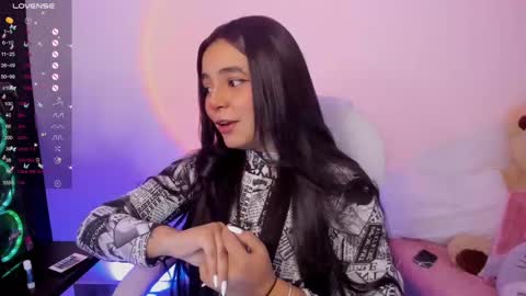 Snapshot of sumersunsett chatting on 03.04.25 sumersunsett online show from 03.04.25