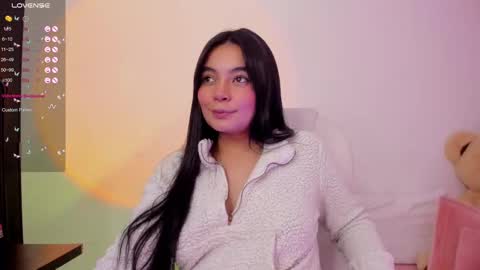 Snapshot of sumersunsett chatting on 03.10.25 sumersunsett online show from 03.10.25