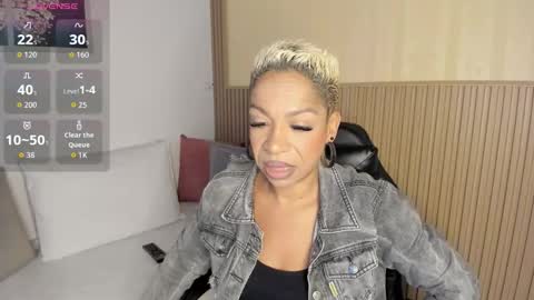 Summer online show from 11.24.25