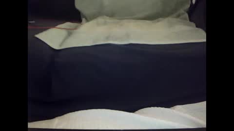 Snapshot of sunboat chatting on 10.04.25 Sunboat online show from 10.04.25