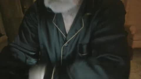 Snapshot of sundaycoffee chatting on 03.04.25 sundaycoffee online show from 03.04.25