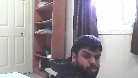 Snapshot of sundoog chatting on 04.18.26 Sundoog online show from 04.18.26