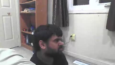 Snapshot of sundoog chatting on 04.21.26 Sundoog online show from 04.21.26