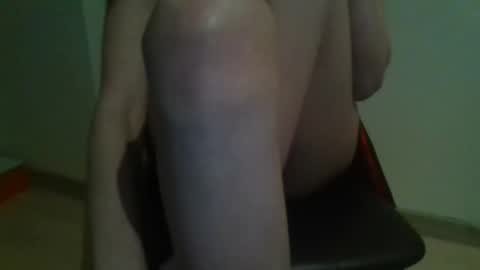 Snapshot of suni_bitch chatting on 01.17.26 suni online show from 01.17.26