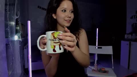 Snapshot of sunlovedamily chatting on 01.02.25 Amy online show from 01.02.25