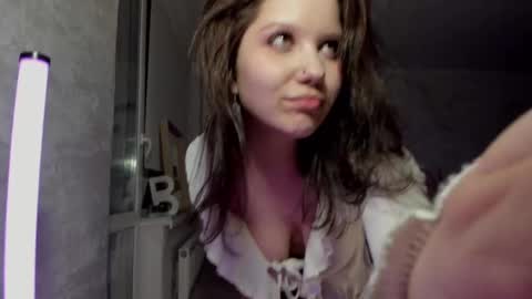 Snapshot of sunlovedamily chatting on 02.16.25 Amy online show from 02.16.25