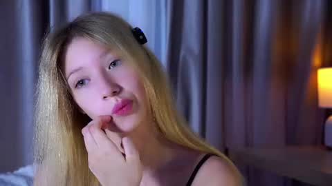 Lily online show from 07.18.26