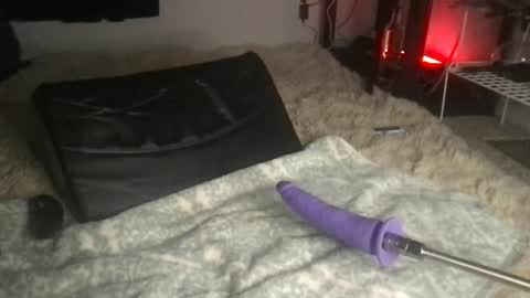 Sunny Clementine online show from 02.26.25