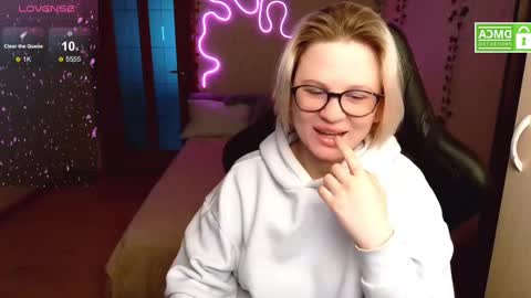 sunny mood online show from 03.10.25