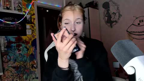 Sunny online show from 02.18.25