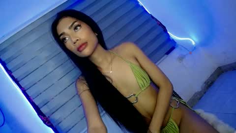 sunny_sexie online show from 07.07.26