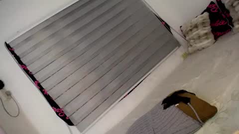 sunny_sexie online show from 07.12.26