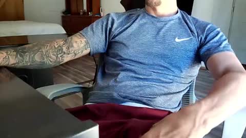 Snapshot of sunny_valentine chatting on 10.13.25 sunny valentine online show from 10.13.25