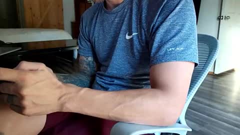 Snapshot of sunny_valentine chatting on 10.24.25 sunny valentine online show from 10.24.25