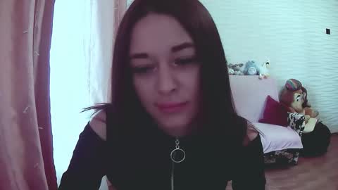 Snapshot of sunnygirlnicole chatting on 02.16.26 SunnyGirlNicole online show from 02.16.26