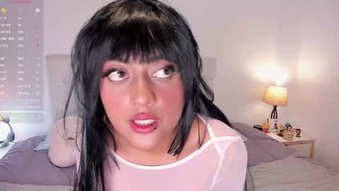 Snapshot of sunnymoonn_1 chatting on 09.17.25 Sunnymoon online show from 09.17.25