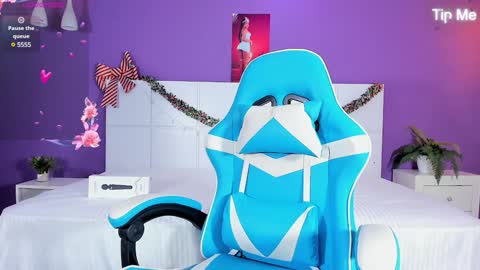      online show from 01.30.25