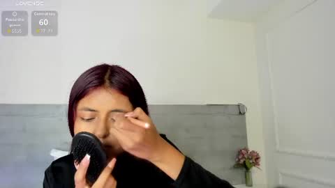 Snapshot of sunnywhitee chatting on 06.18.26 sunnywhitee online show from 06.18.26
