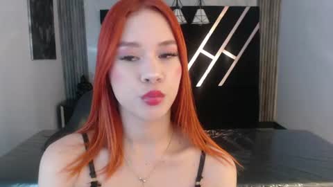 Snapshot of sunrise_ch chatting on 07.18.26 Susana Mejia online show from 07.18.26