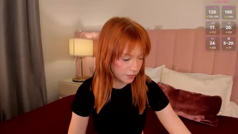 Snapshot of sunrisee_ chatting on 03.18.26 sunrisee_ online show from 03.18.26